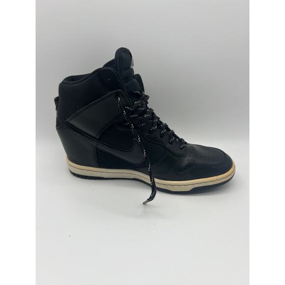 Nike Black Dunk Sky Hi Hidden Wedge Essential Leather Sneaker Size 8 - Picture 2 of 11